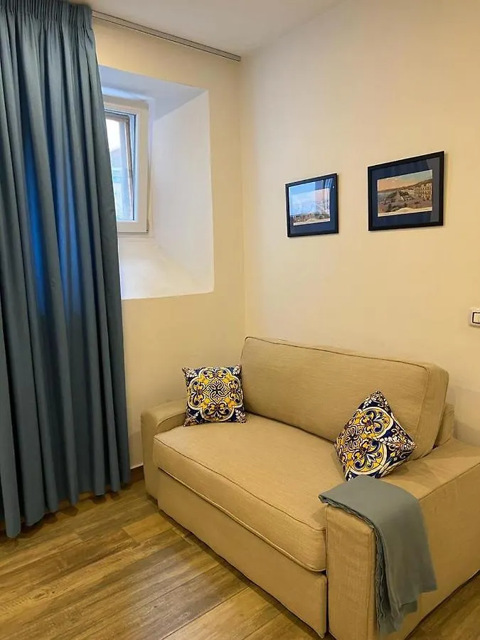 Casa Gaia A Due Passi Dal Duomo Apartment Naples